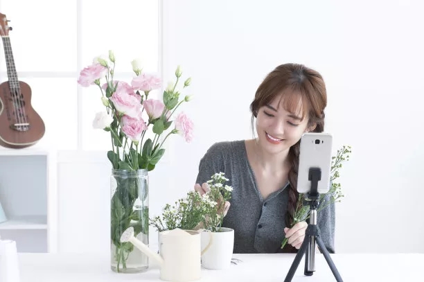 开发一个一对一直播APP需要准备什么？花费多少钱?